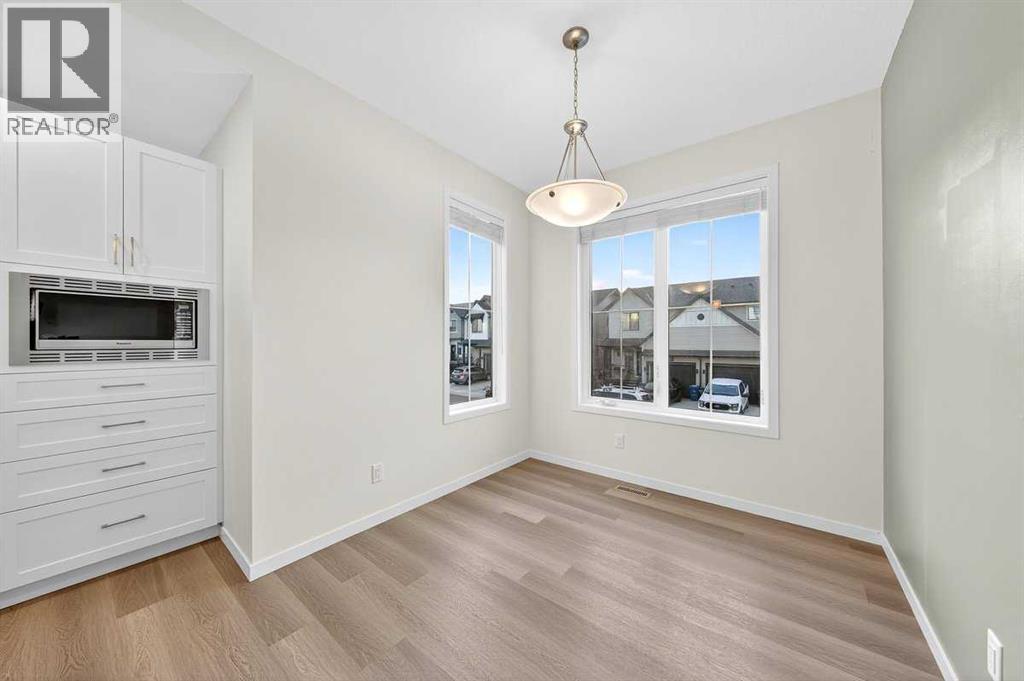 675 South Point Heath Sw, Airdrie, Alberta  T4B 5H7 - Photo 18 - A2264158