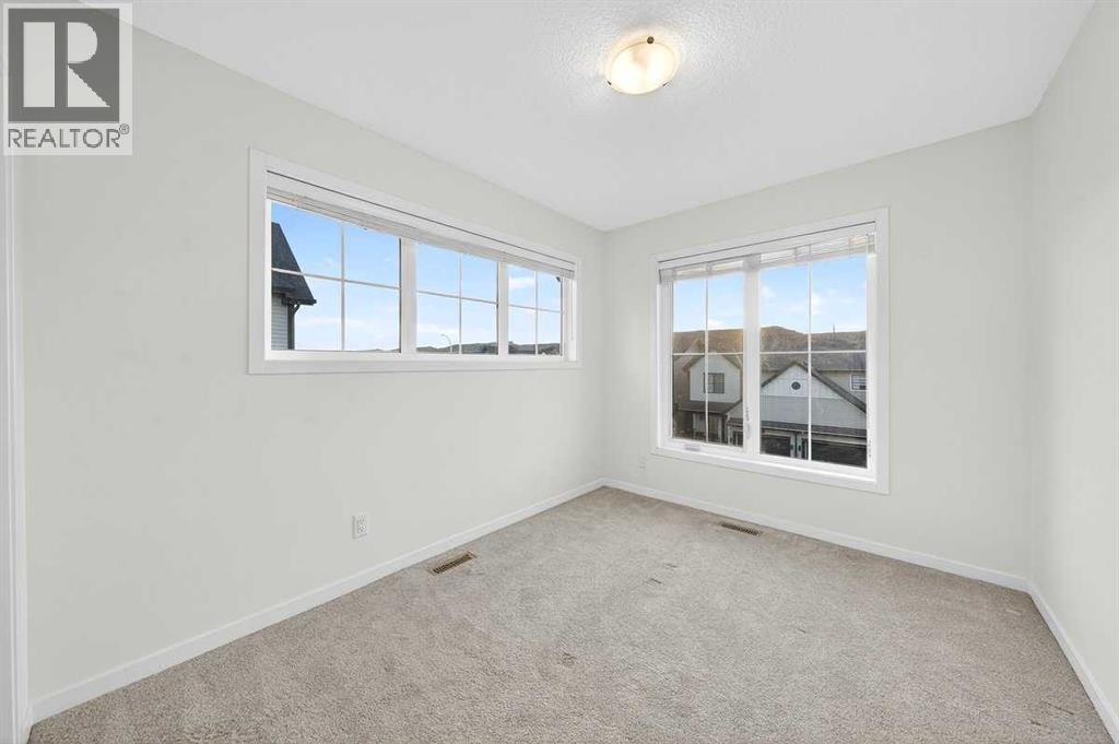 675 South Point Heath Sw, Airdrie, Alberta  T4B 5H7 - Photo 25 - A2264158
