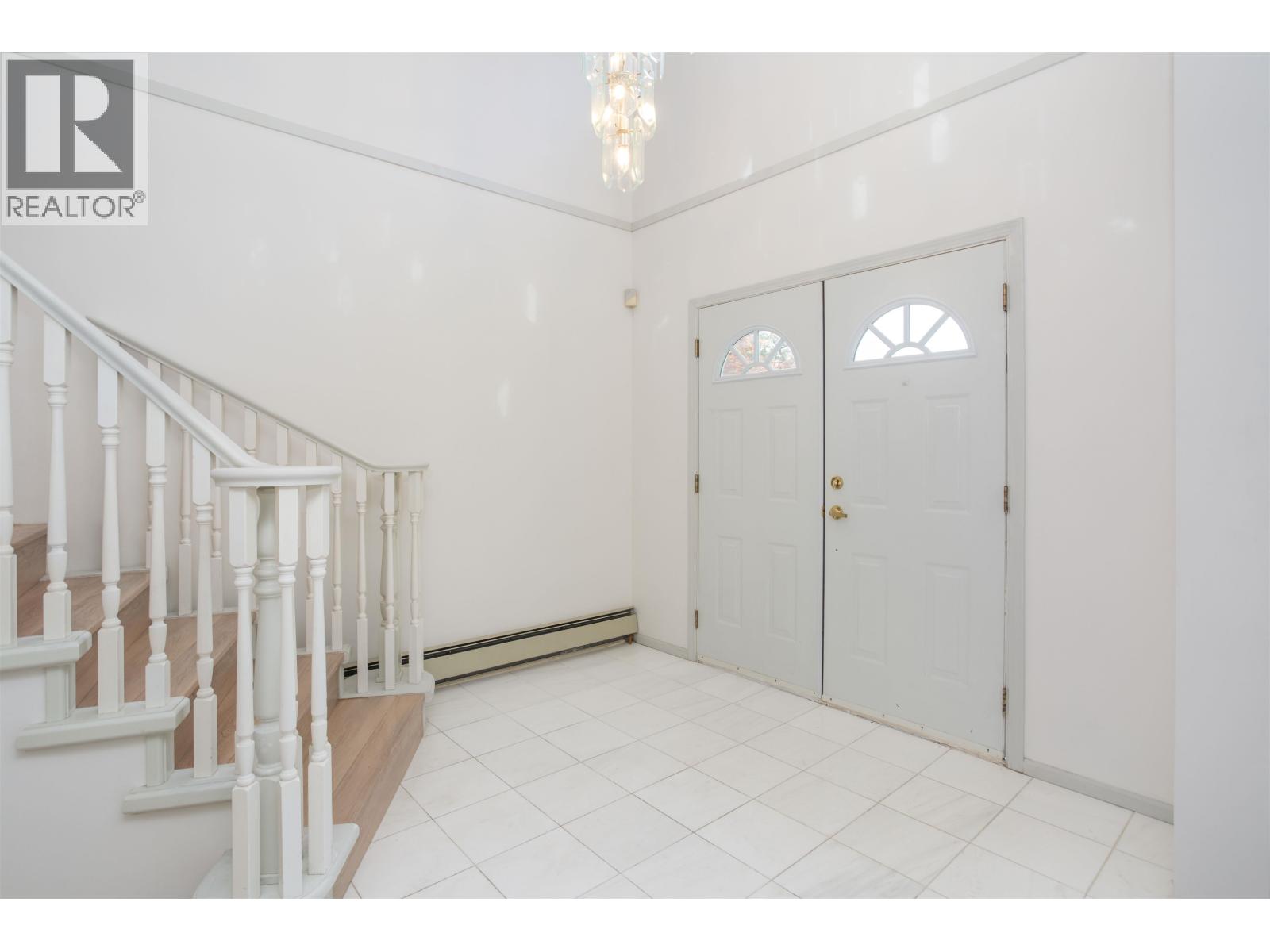 1255 W 64th Avenue, Vancouver, British Columbia  V6P 2M7 - Photo 6 - R3059190