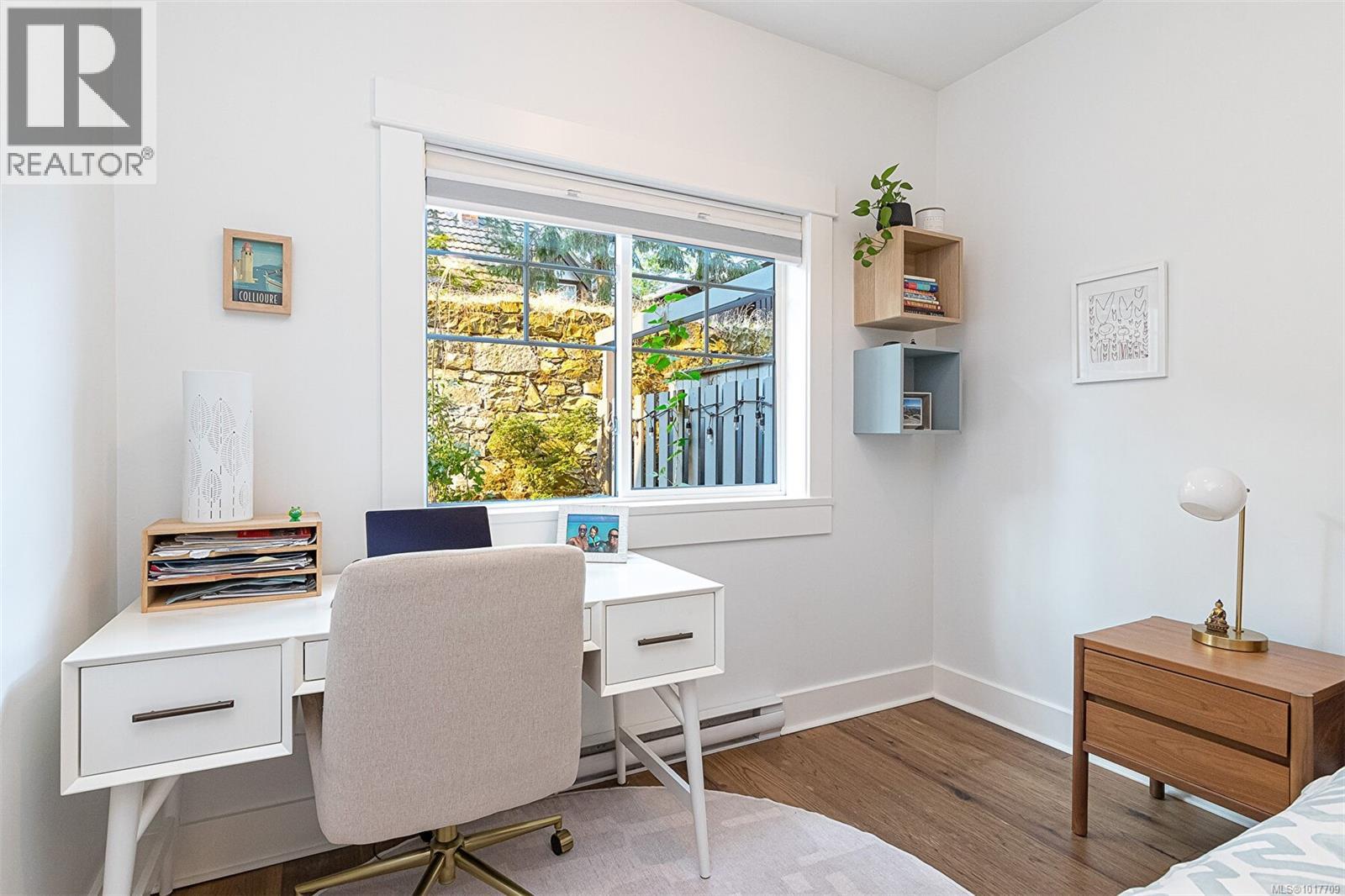 1 1002 Carberry Gdns, Victoria, British Columbia V8S 3R7 - Photo 27 - 1017709