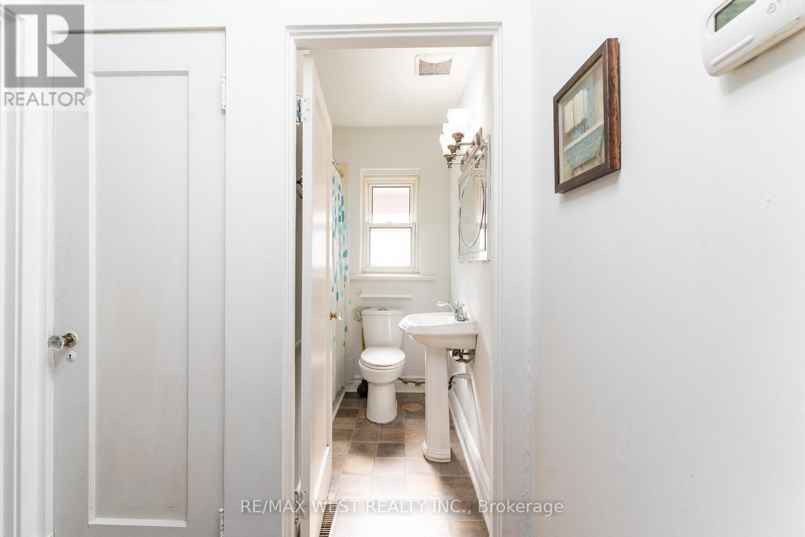 58 Burk Street, Oshawa, Ontario  L1J 4B9 - Photo 11 - E12467153