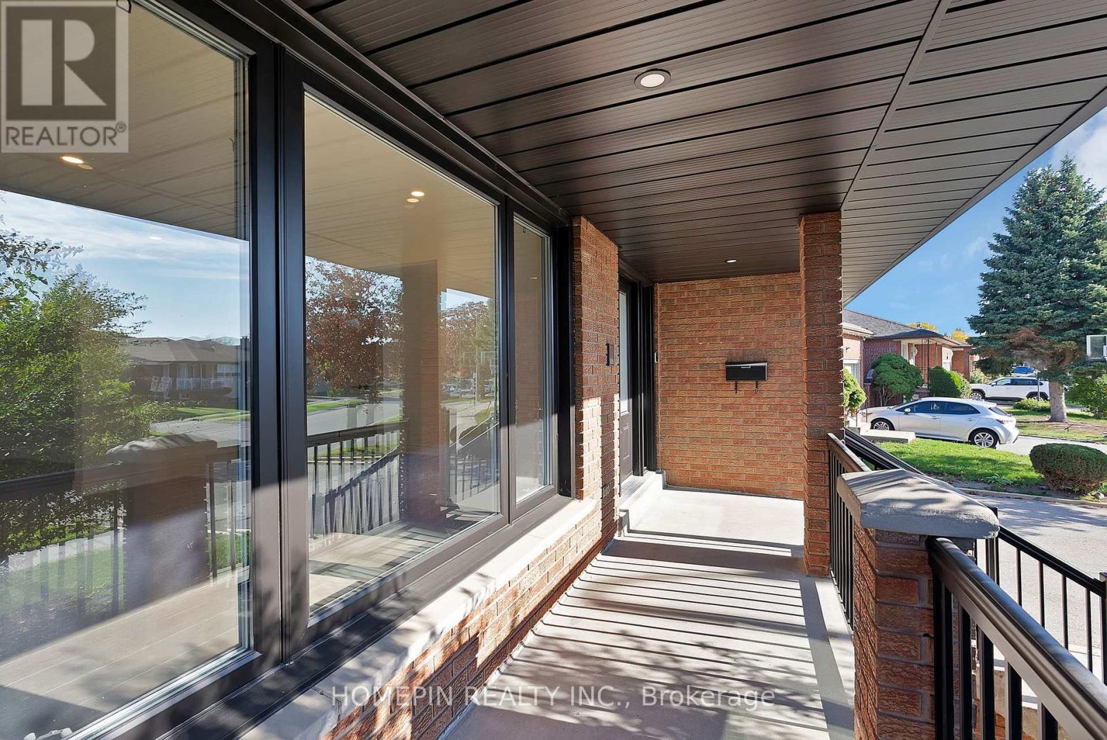 54 Elmartin Drive, Toronto, Ontario  M1W 3C5 - Photo 3 - E12467159