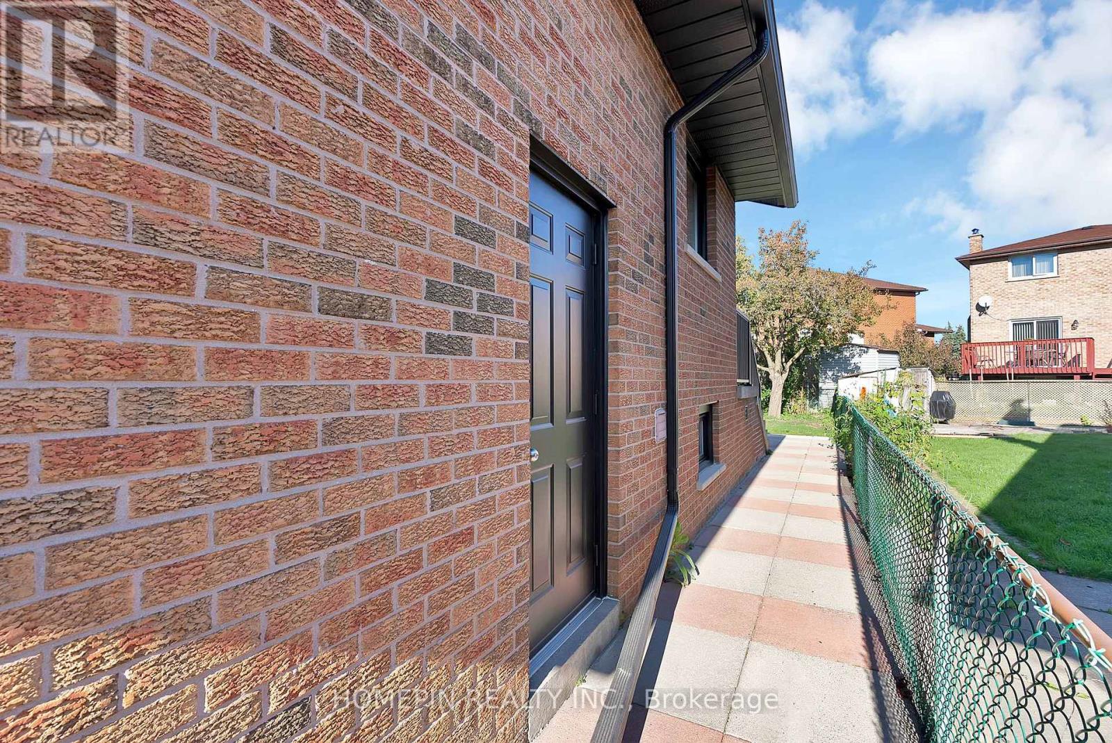 54 Elmartin Drive, Toronto, Ontario  M1W 3C5 - Photo 36 - E12467159
