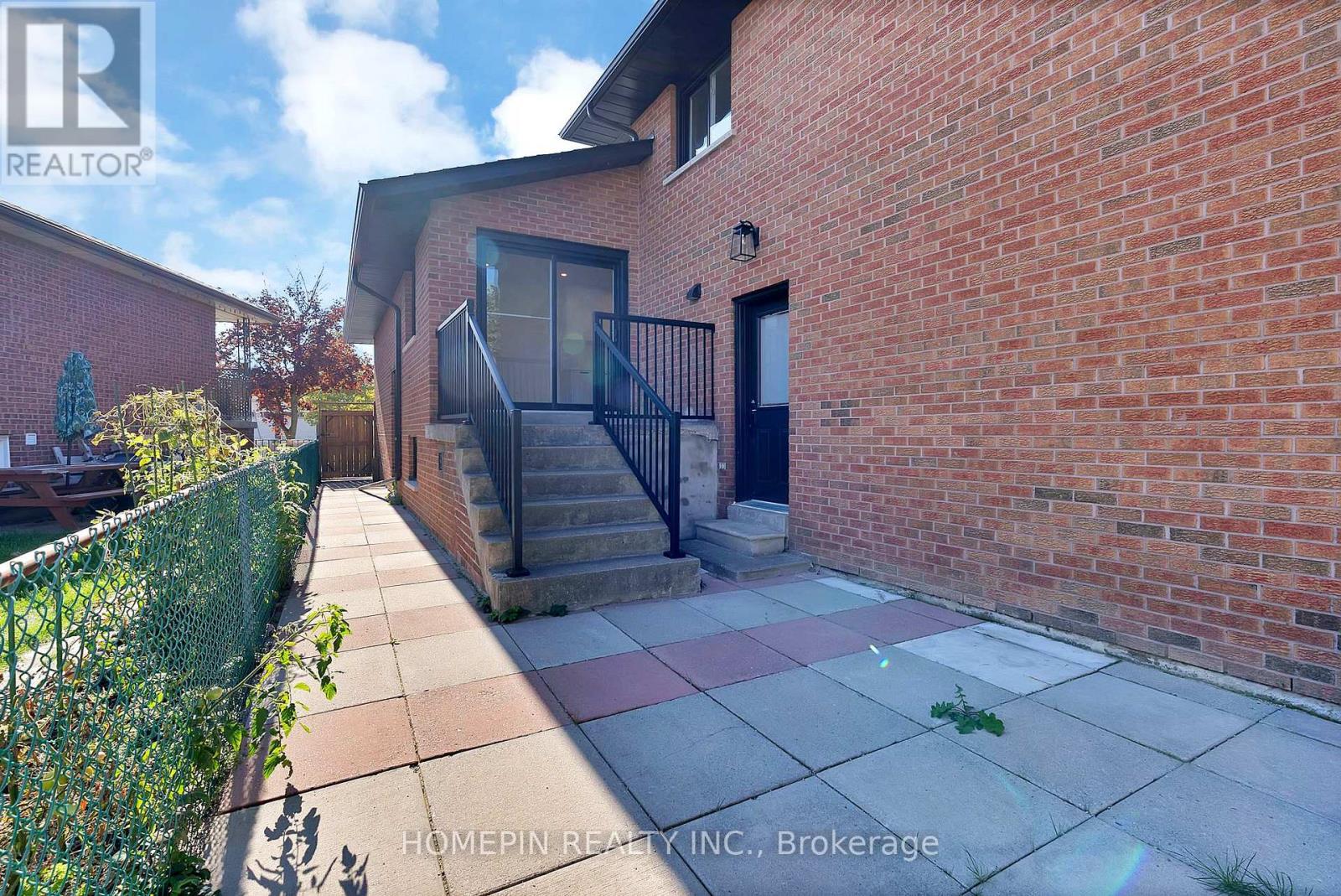 54 Elmartin Drive, Toronto, Ontario  M1W 3C5 - Photo 37 - E12467159