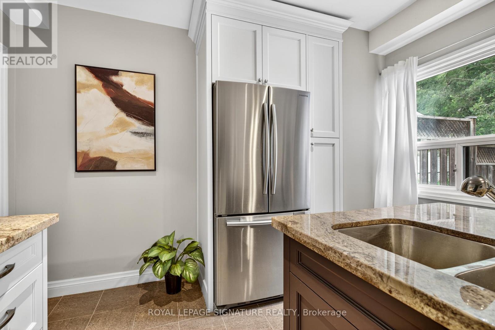 185 Donlands Avenue, Toronto, Ontario  M4J 3P9 - Photo 19 - E12467168