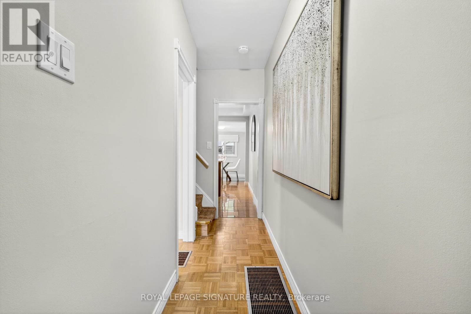 185 Donlands Avenue, Toronto, Ontario  M4J 3P9 - Photo 3 - E12467168