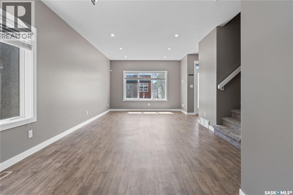 5214 Squires Road, Regina, Saskatchewan  S4W 0G8 - Photo 12 - SK021052