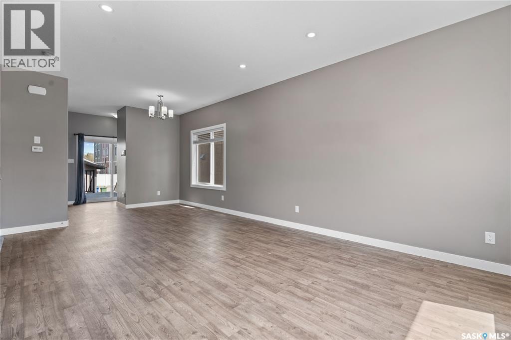 5214 Squires Road, Regina, Saskatchewan  S4W 0G8 - Photo 3 - SK021052