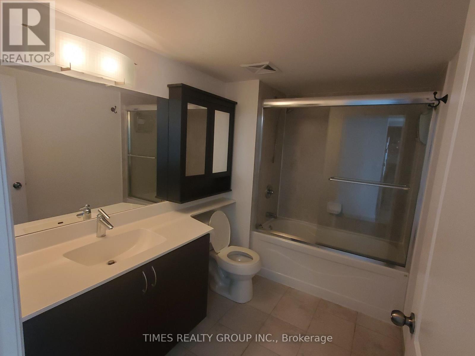 1410 - 30 North Park Road, Vaughan, Ontario  L4J 0G6 - Photo 12 - N12467147