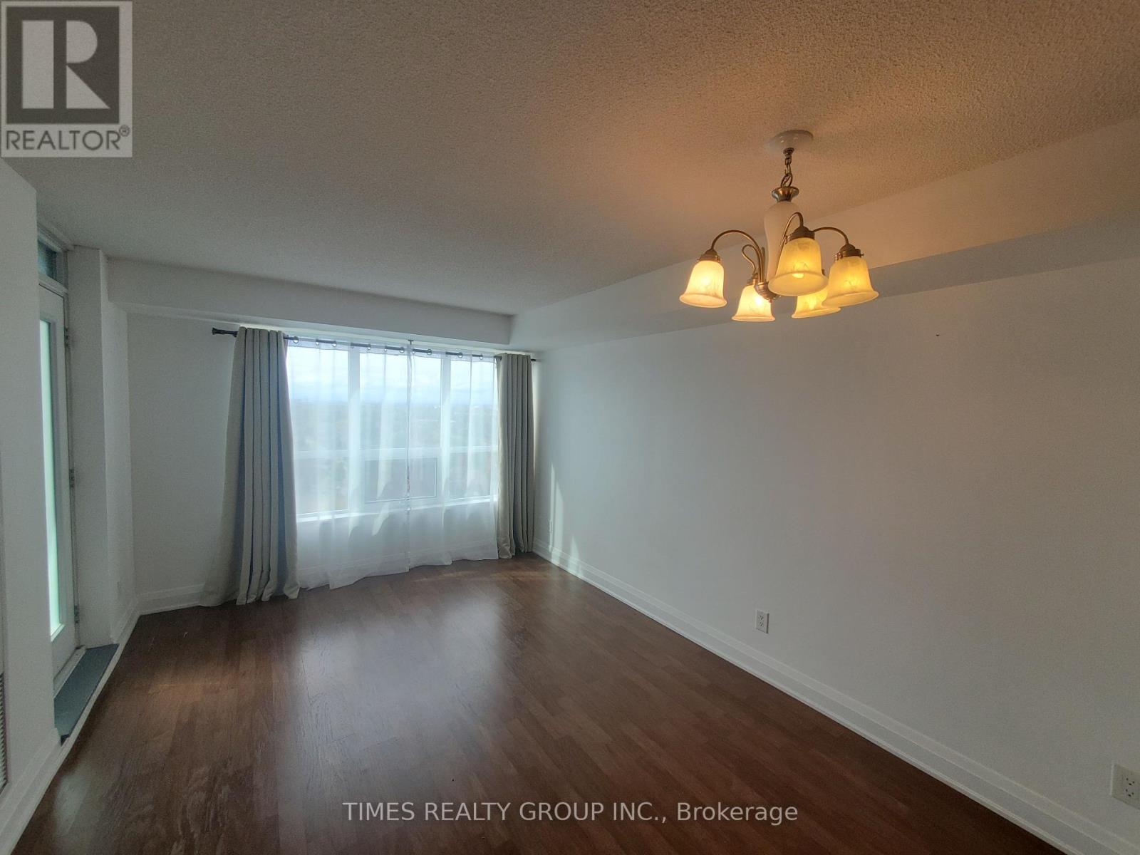 1410 - 30 North Park Road, Vaughan, Ontario  L4J 0G6 - Photo 13 - N12467147