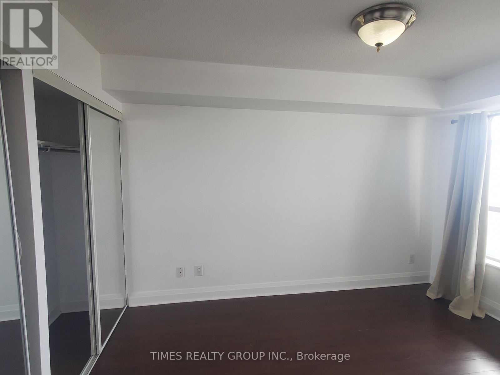 1410 - 30 North Park Road, Vaughan, Ontario  L4J 0G6 - Photo 17 - N12467147