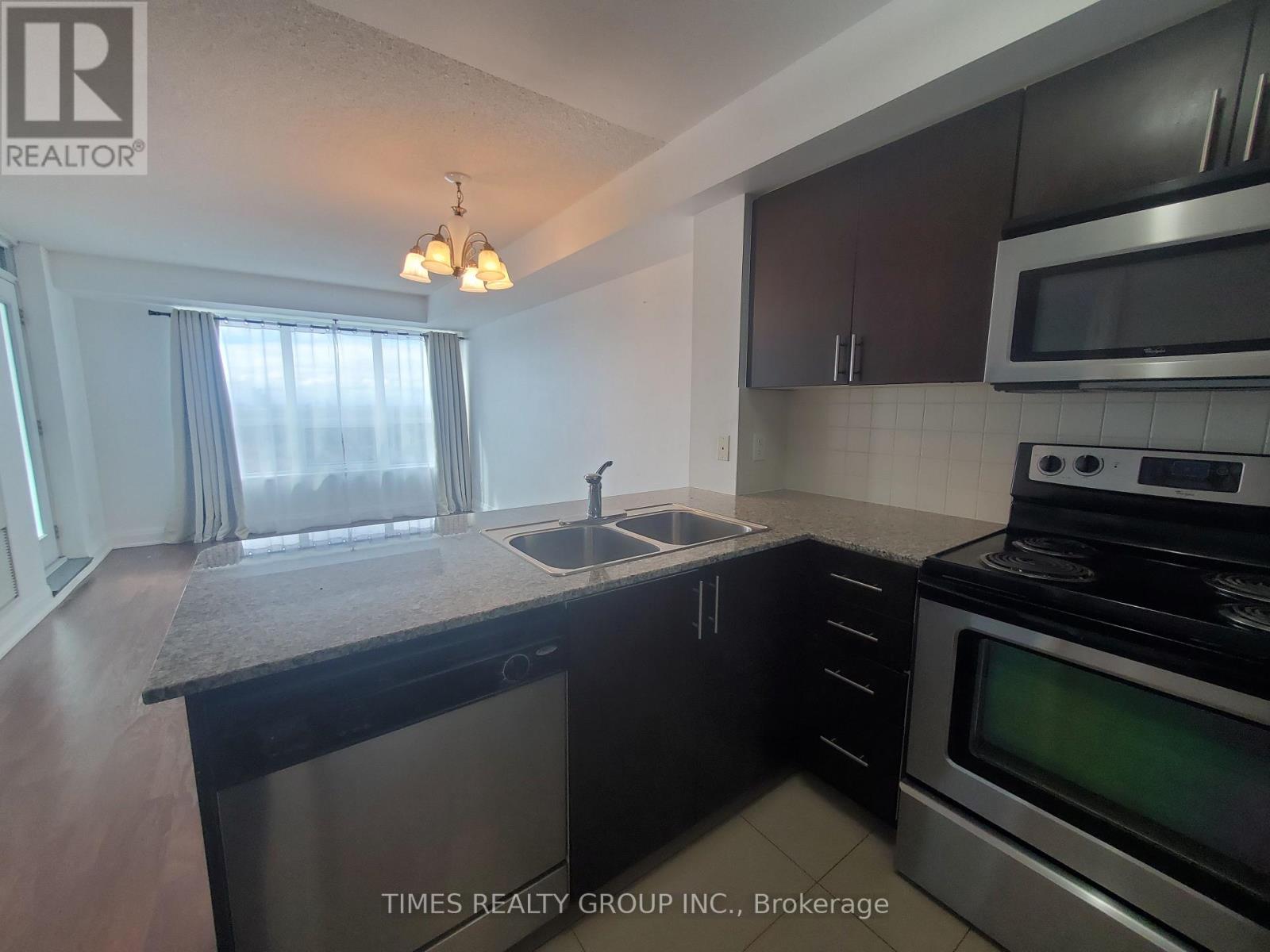 1410 - 30 North Park Road, Vaughan, Ontario  L4J 0G6 - Photo 8 - N12467147