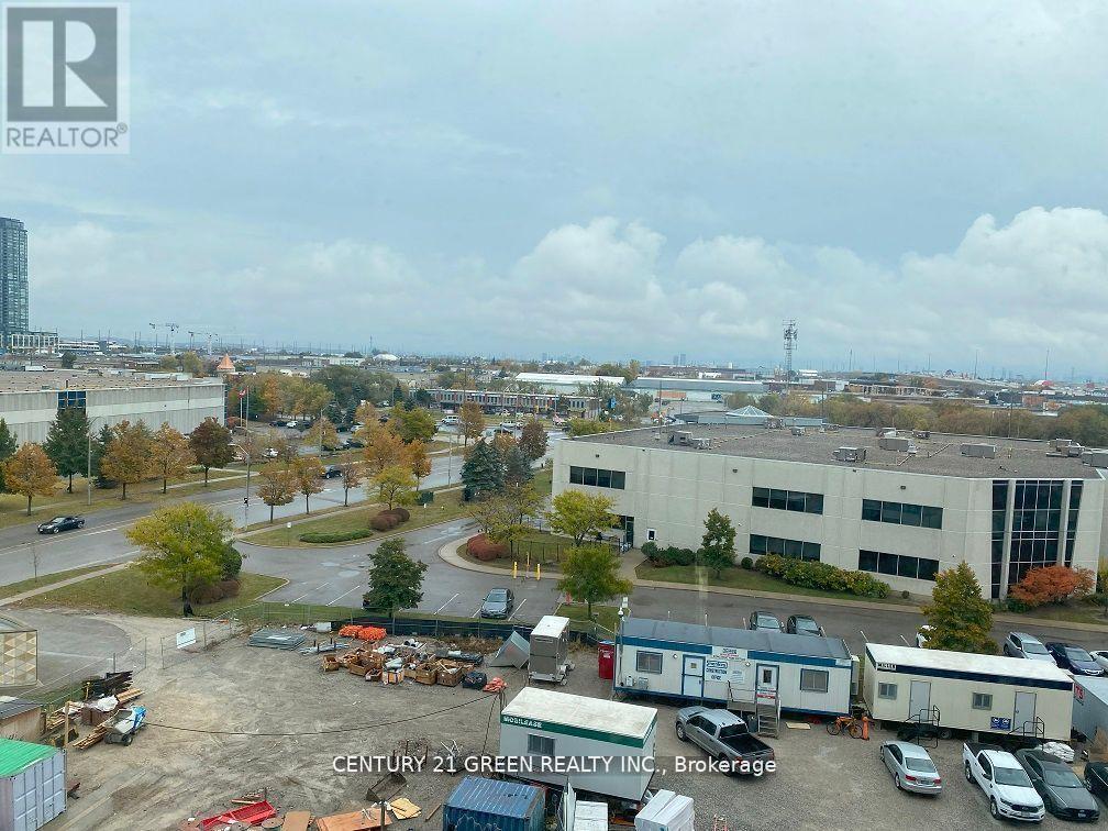 609 - 60 HONEYCRISP CRESCENT, Vaughan, Ontario