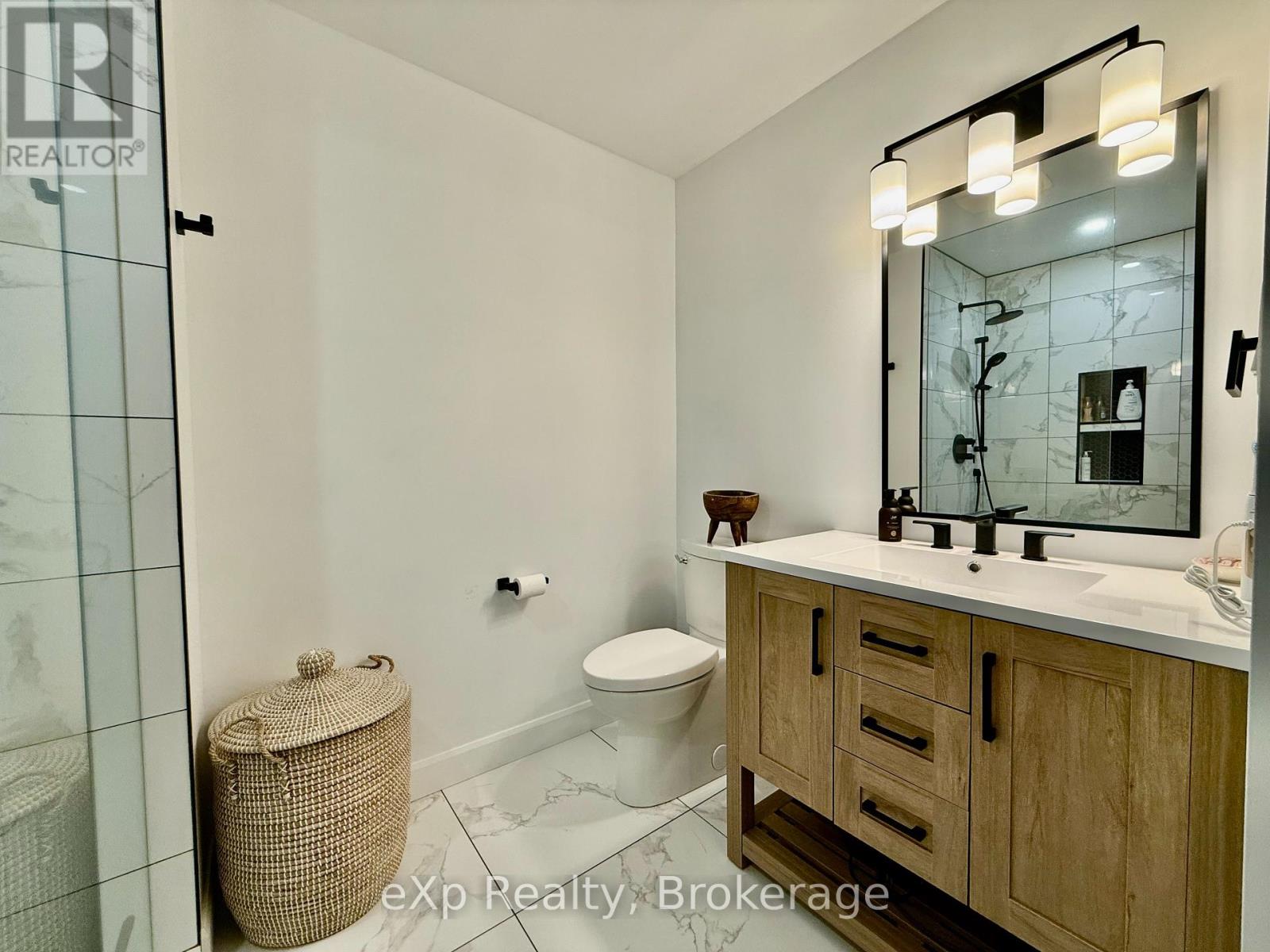 217 Thomas Street, Brockton, Ontario  N0G 2V0 - Photo 16 - X12464727