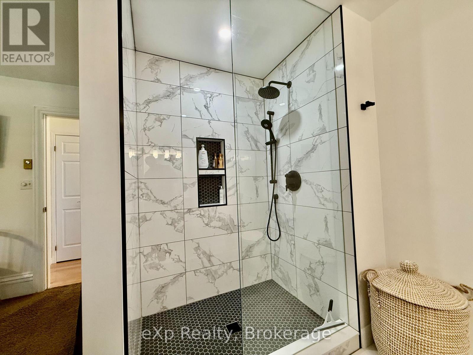 217 Thomas Street, Brockton, Ontario  N0G 2V0 - Photo 17 - X12464727