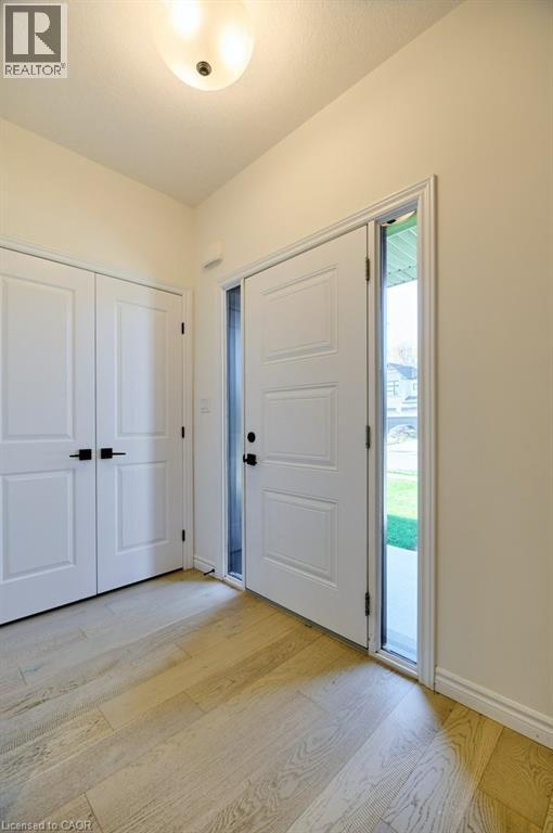 244 Otterbein Road, Kitchener, Ontario  N2B 0A7 - Photo 3 - 40779801