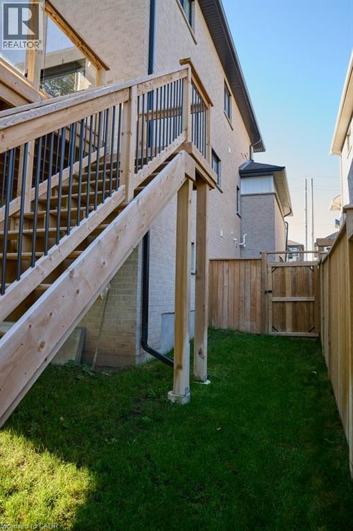 244 Otterbein Road, Kitchener, Ontario  N2B 0A7 - Photo 35 - 40779801