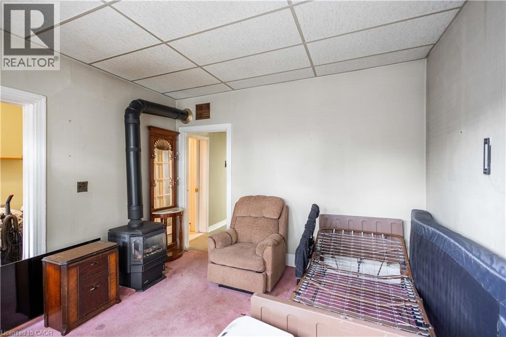 24 East 24th Street, Hamilton, Ontario  L8V 2X7 - Photo 14 - 40779430