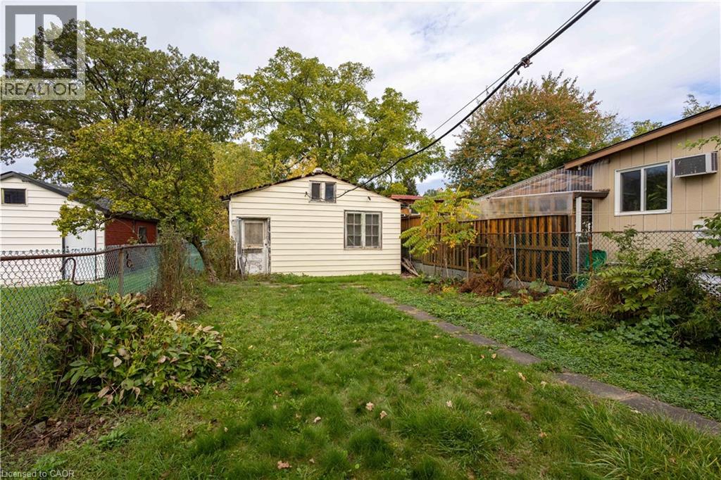 24 East 24th Street, Hamilton, Ontario  L8V 2X7 - Photo 23 - 40779430