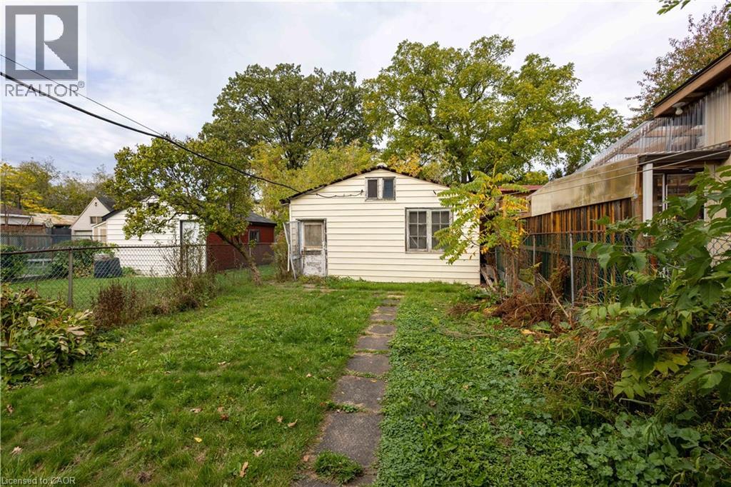 24 East 24th Street, Hamilton, Ontario  L8V 2X7 - Photo 24 - 40779430
