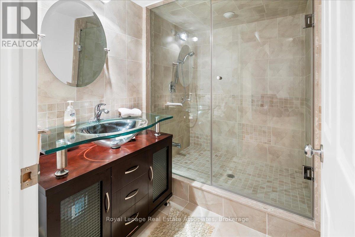 1578 French Gardens, Milton, Ontario  L9T 5L5 - Photo 19 - W12467146