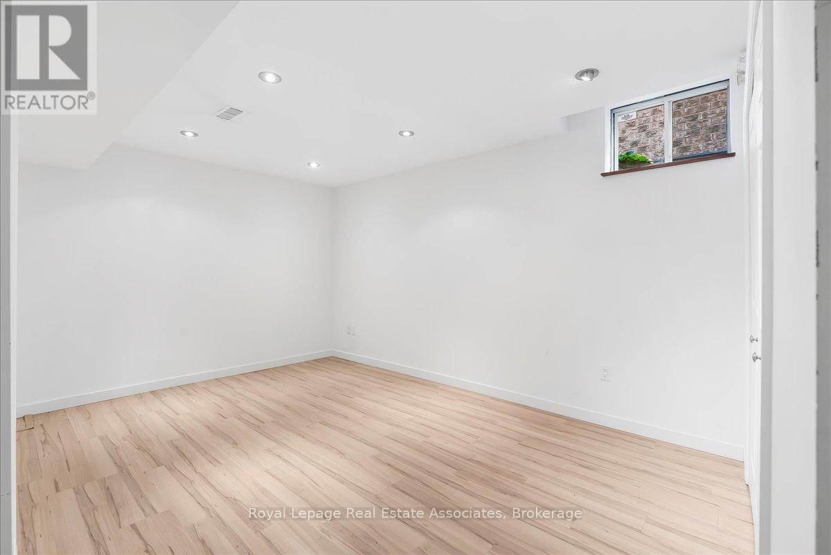 1578 French Gardens, Milton, Ontario  L9T 5L5 - Photo 20 - W12467146