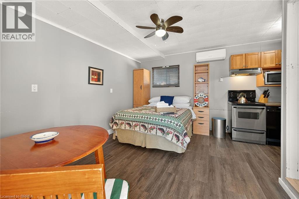 48-50 Erie Boulevard, Long Point, Ontario N0E 1M0 - Photo 21 - 40778271