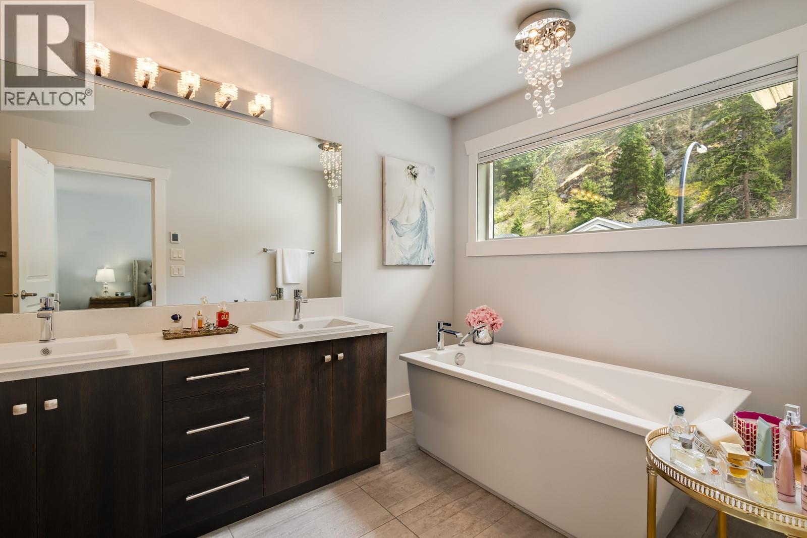 3118 Riesling Way, West Kelowna, British Columbia  V4T 3M7 - Photo 27 - 10363496