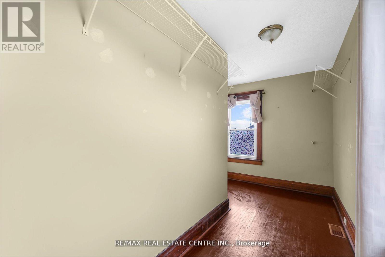 323 Queenston Road, Niagara-On-The-Lake, Ontario  L0S 1J0 - Photo 26 - X12467151