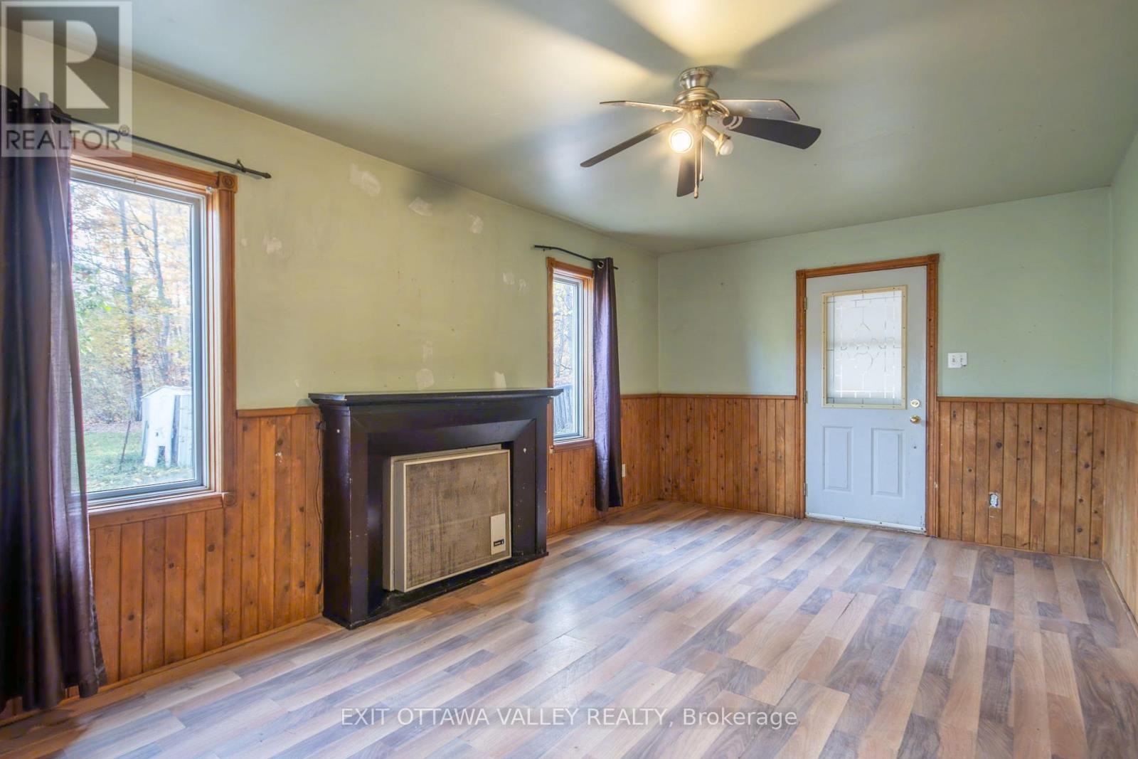 6 Grannys Lane, Killaloe, Ontario  K0J 2A0 - Photo 12 - X12467188