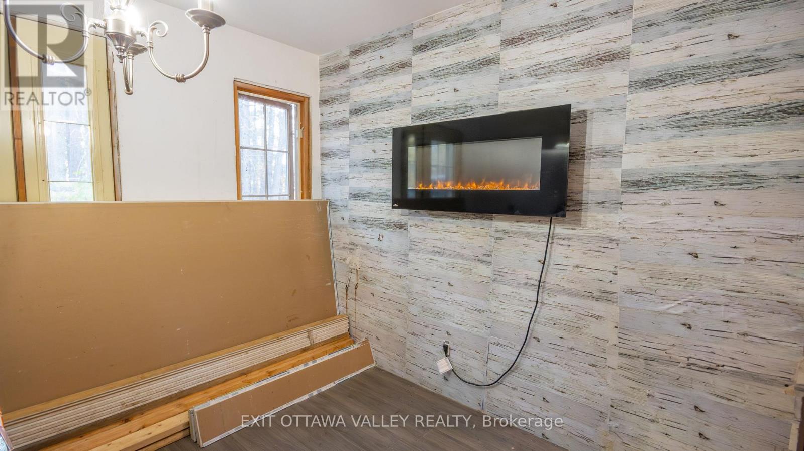 6 Grannys Lane, Killaloe, Ontario  K0J 2A0 - Photo 13 - X12467188