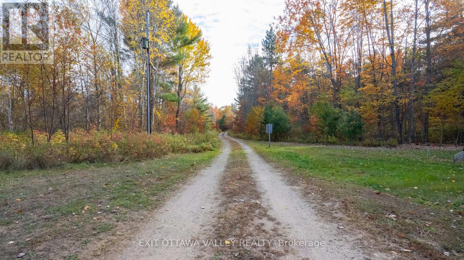 6 Grannys Lane, Killaloe, Ontario  K0J 2A0 - Photo 22 - X12467188