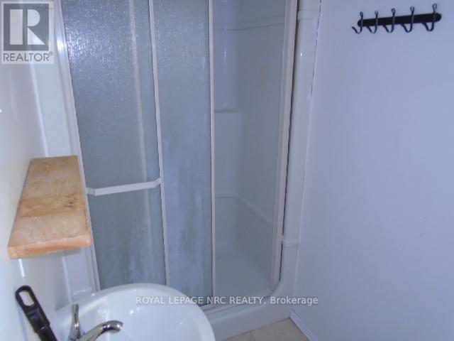 105a Welland Avenue, St. Catharines, Ontario  L2R 2H4 - Photo 16 - X12467189