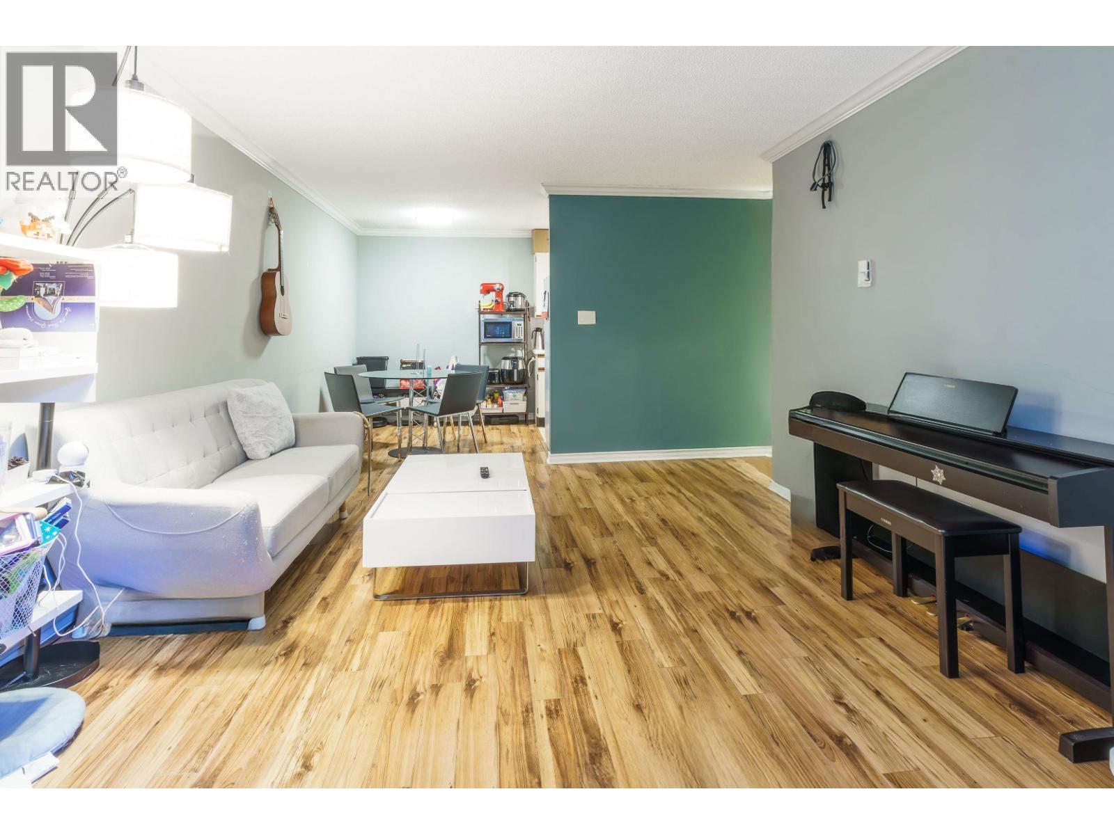 213 1195 Pipeline Road, Coquitlam, British Columbia  V3B 6J5 - Photo 4 - R3059403