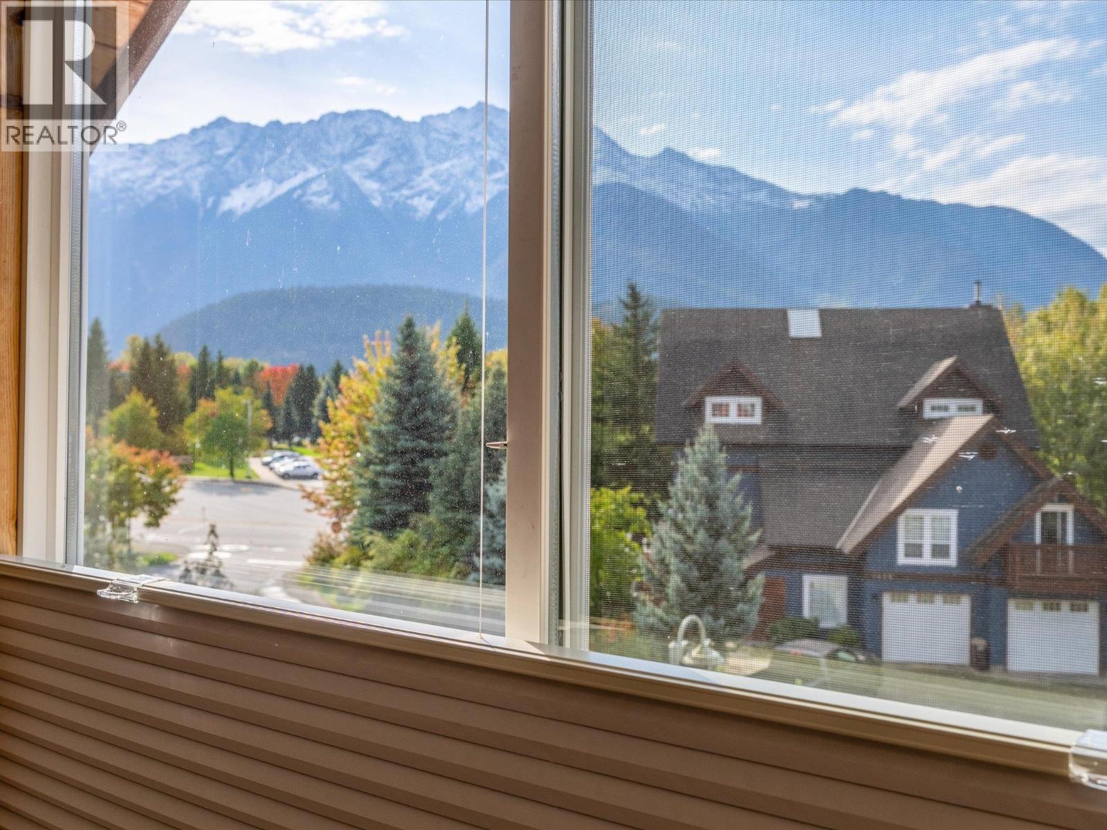 1425 Willow Drive, Pemberton, British Columbia  V0N 2L0 - Photo 17 - R3059416
