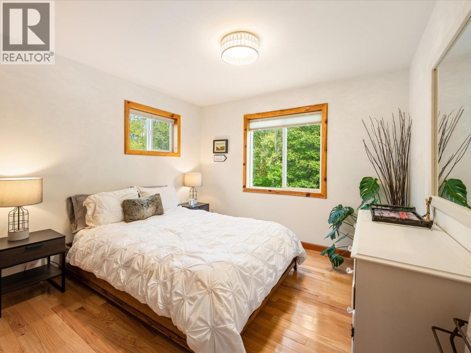 1425 Willow Drive, Pemberton, British Columbia  V0N 2L0 - Photo 9 - R3059416