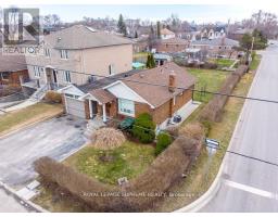 109 REGINA AVENUE, Toronto, Ontario