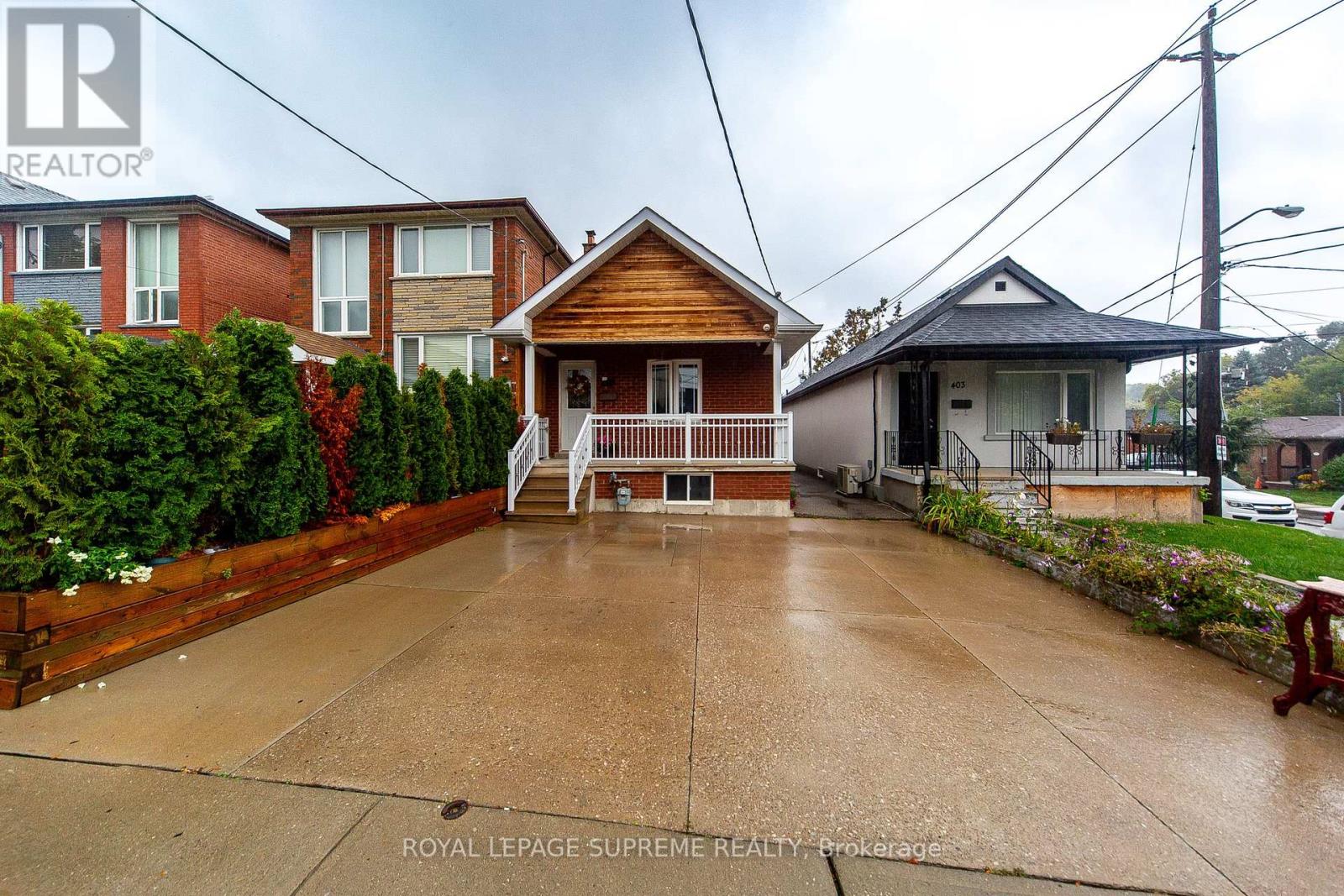 405 GILBERT AVENUE, Toronto, Ontario