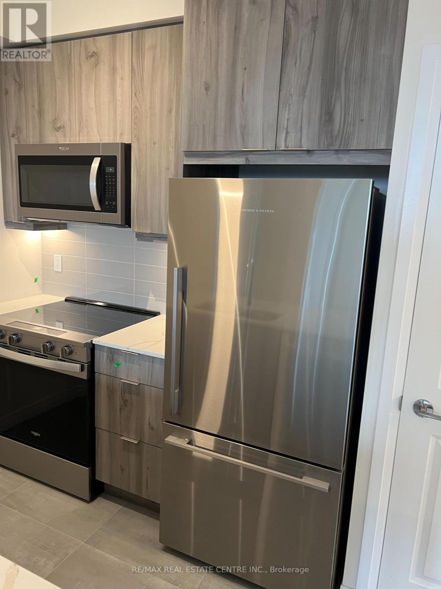 2710 - 15 Watergarden Drive, Mississauga, Ontario  L5R 0H4 - Photo 17 - W12465958