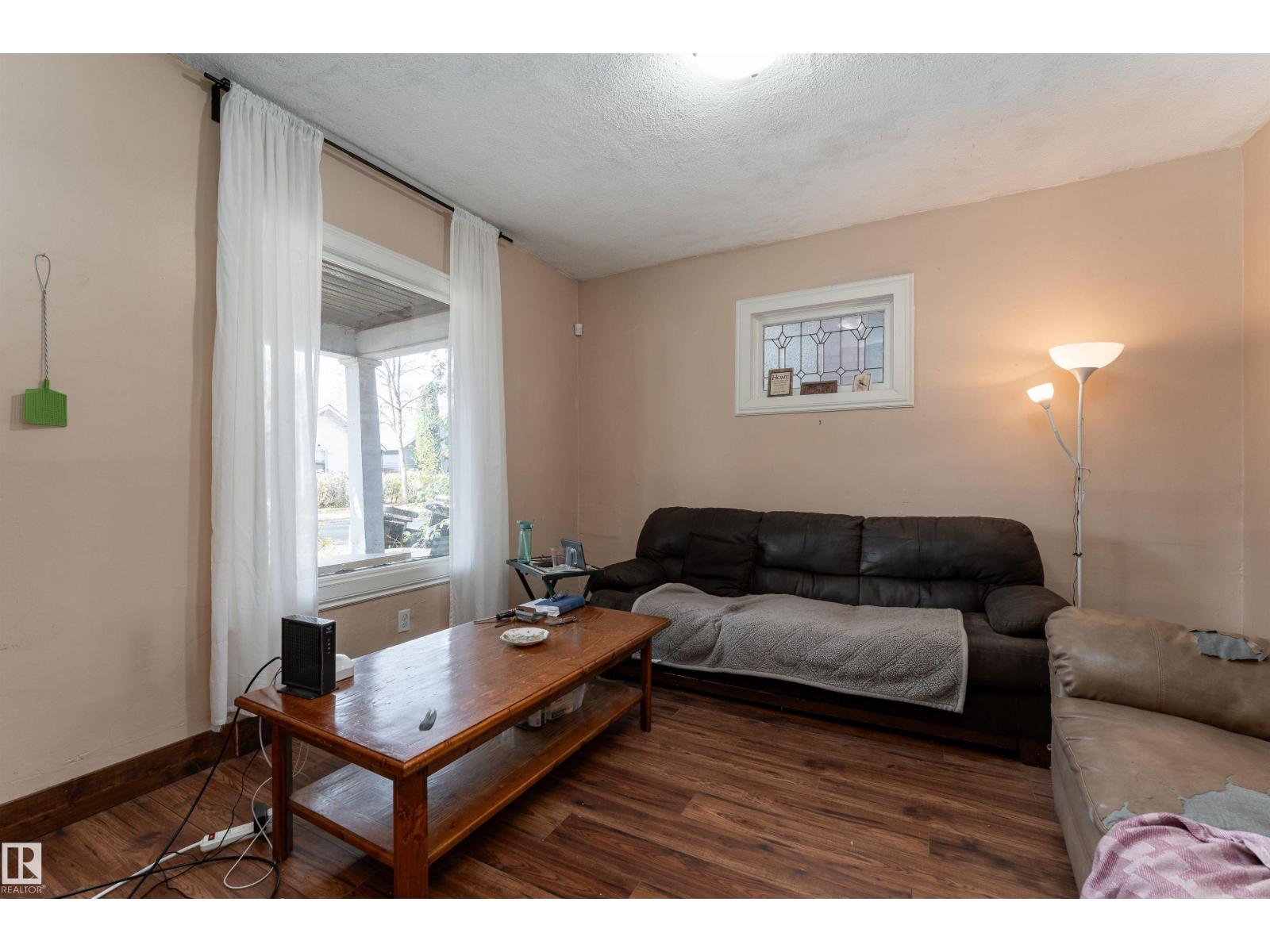 10755 93 St Nw, Edmonton, Alberta  T5H 1Y4 - Photo 10 - E4462417