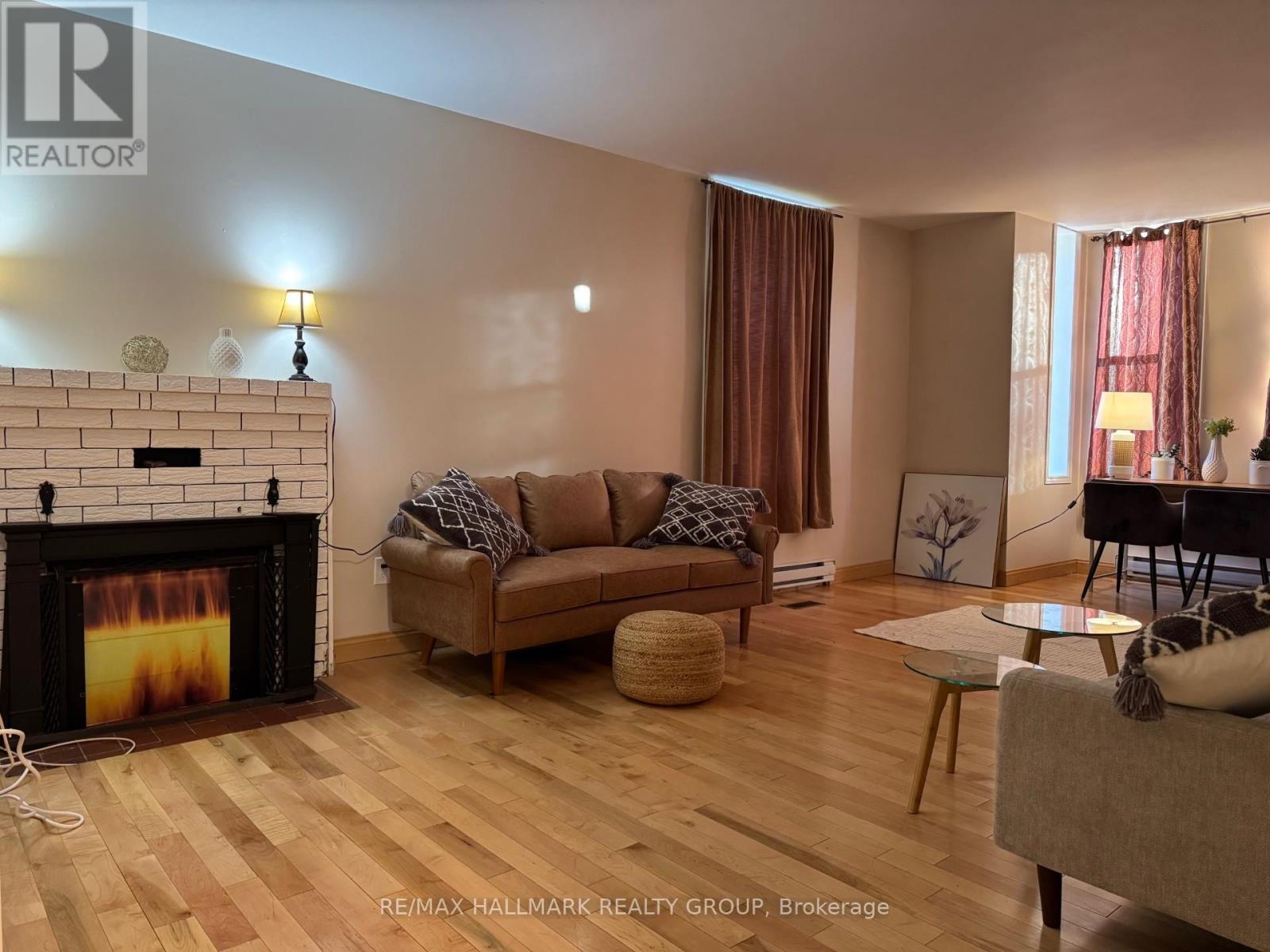 22 Maple Avenue, Smiths Falls, Ontario  K7A 1Z9 - Photo 8 - X12368219