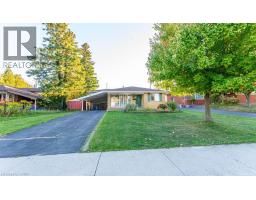 69 BUCKINGHAM Drive, Hamilton, Ontario