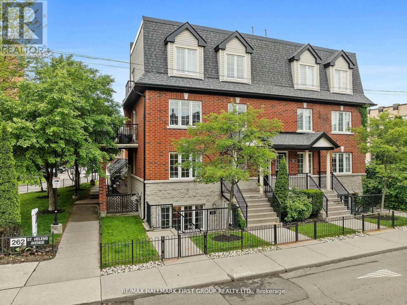 102 - 262 ST. HELENS AVENUE, Toronto, Ontario