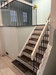 4 Myna Court, Brampton, Ontario  L6S 4H8 - Photo 17 - W12459122