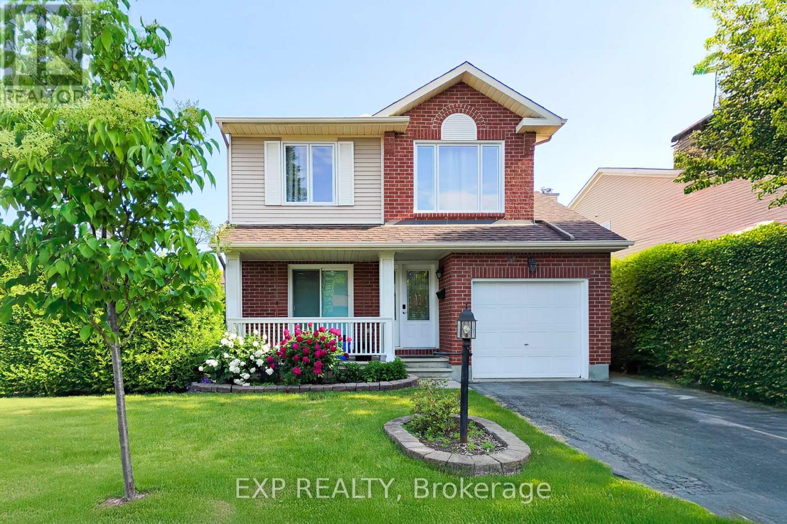 32 MAPLE VIEW CRESCENT, ottawa, Ontario