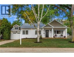 2073 MAPLEWOOD Drive, Burlington, Ontario