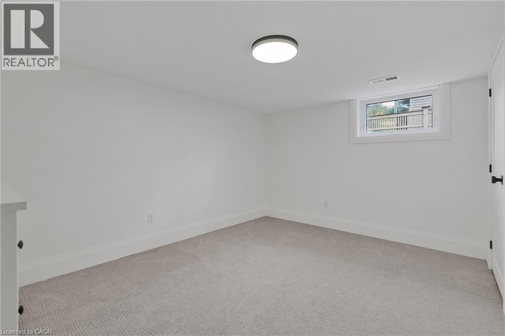 2073 Maplewood Drive, Burlington, Ontario  L7R 2C6 - Photo 29 - 40779412