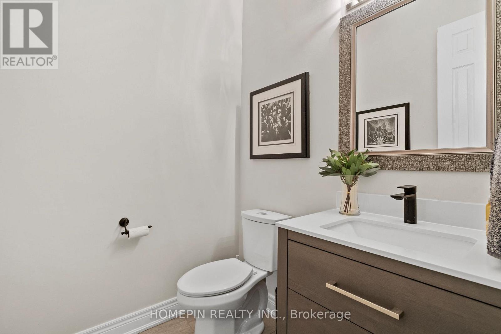 201 Gar Lehman Avenue, Whitchurch-Stouffville, Ontario  L4A 1V6 - Photo 14 - N12467195