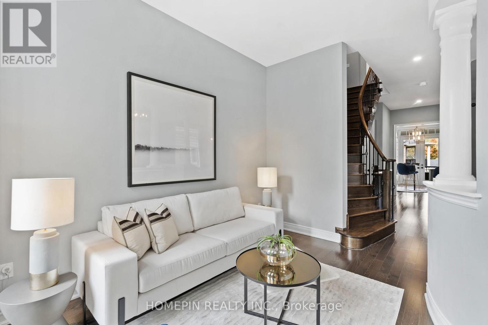 201 Gar Lehman Avenue, Whitchurch-Stouffville, Ontario  L4A 1V6 - Photo 5 - N12467195