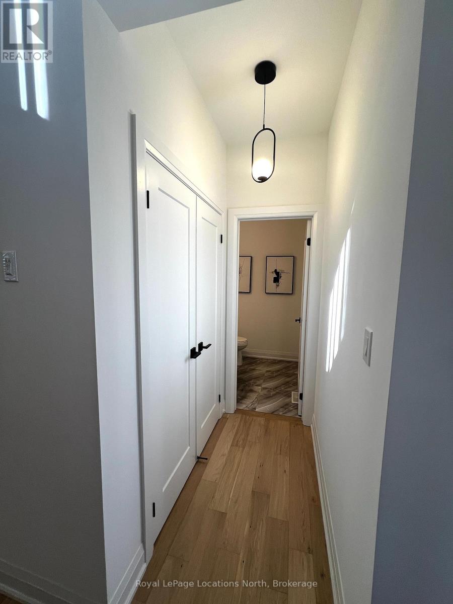 116 Schooners Lane, Blue Mountains, Ontario  N0H 2P0 - Photo 14 - X12467210
